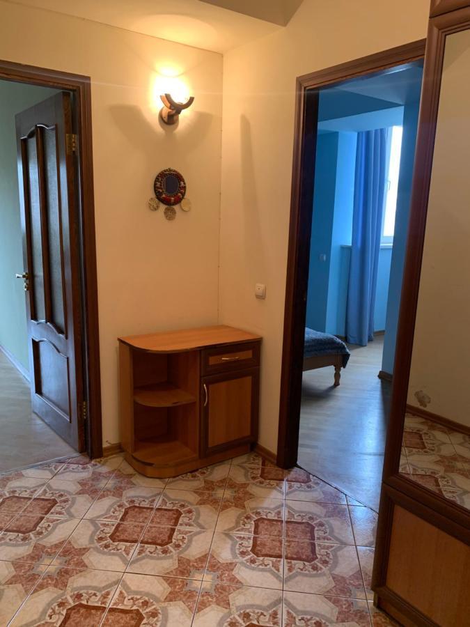 Cozy Apartment Near Republic Square Jerevan Exteriör bild
